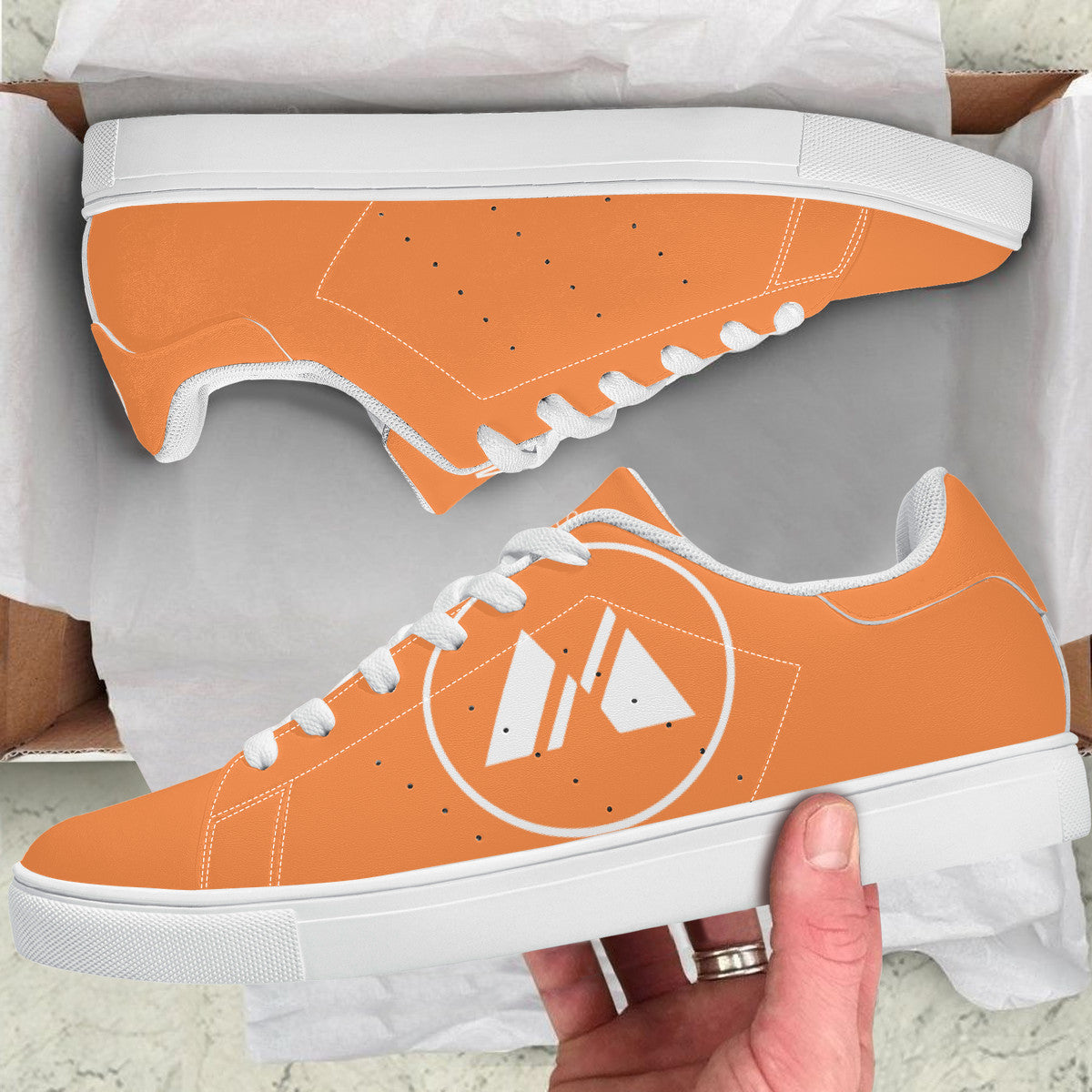 Solutions Metrix | Customized Business Sneakers Low Top Vegan Leather