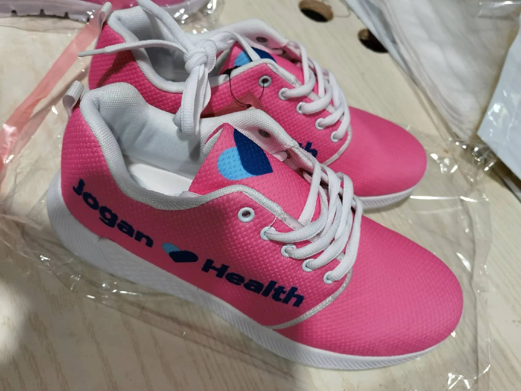 Customizable Running Shoes (White)